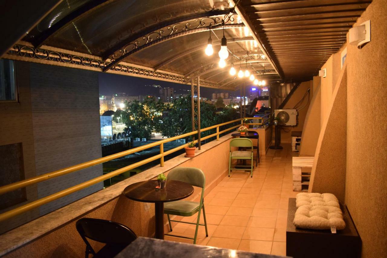 Mickitos Hostel & Apartments 斯科普里 外观 照片